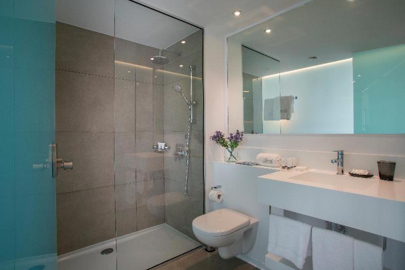 Double or Twin Room with Pool View